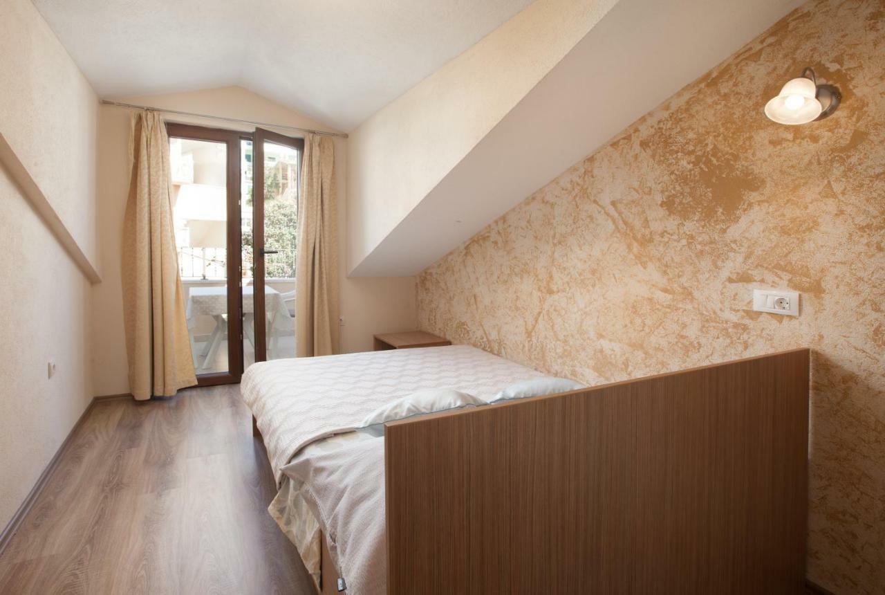 Apartments Kate Makarska Exterior photo